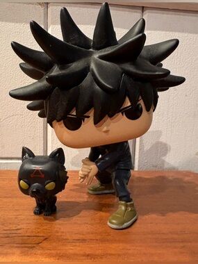 Funko POP! Anime Figure Jujutsu Kaisen Megumi Fushiguro with Devine dog #1112